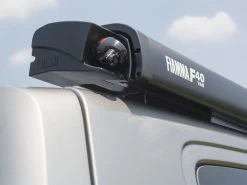 Fiamma F40Van Deep Black Cassetteluifel 18 Fiamma F40Van Deep Black Cassetteluifel -Kortingswinkel voor buitenkamperen fiammaf40vandeepblack 4 4 ecommerce 04ec