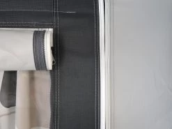 Hypercamp Sorrento 240 Maat 8 (831 - 855 Cm) Caravanvoortent 18 Hypercamp Sorrento 240 Maat 8 (831 - 855 Cm) Caravanvoortent -Kortingswinkel voor buitenkamperen hypercamp sorrento afdekflap ecommerce 4fe2 1